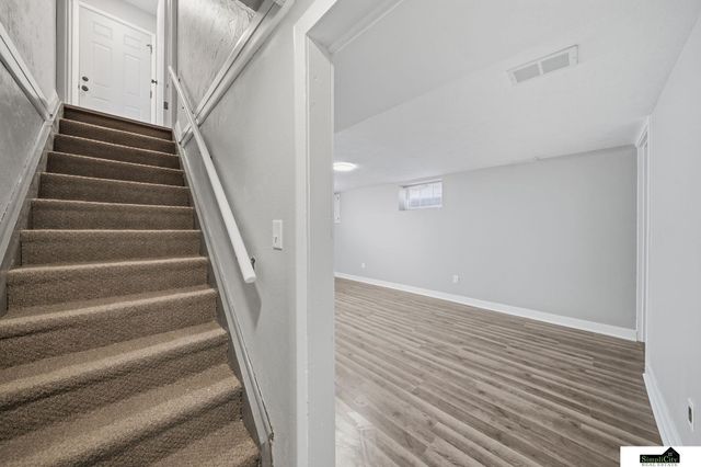 201 S 53rd Street, Lincoln, NE 68510