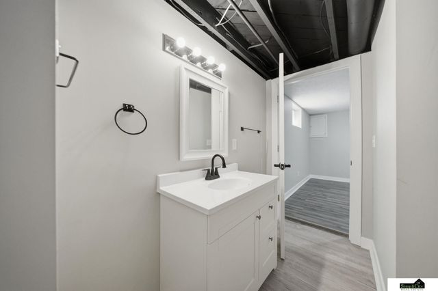 201 S 53rd Street, Lincoln, NE 68510