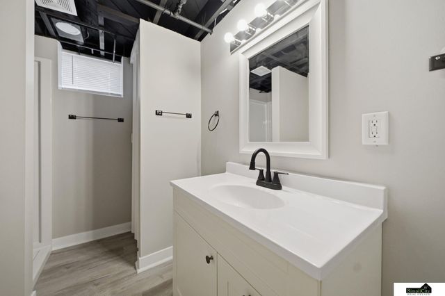 201 S 53rd Street, Lincoln, NE 68510