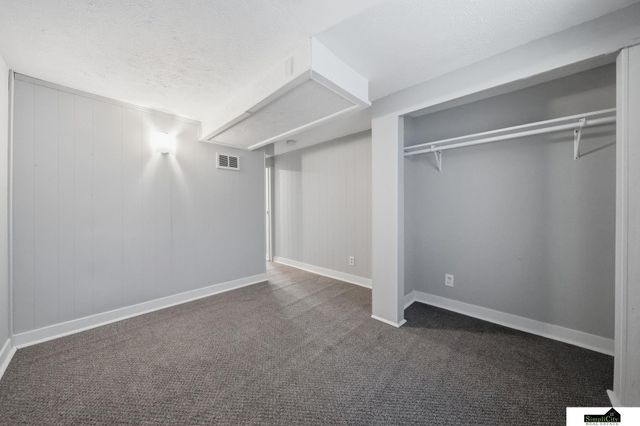 201 S 53rd Street, Lincoln, NE 68510