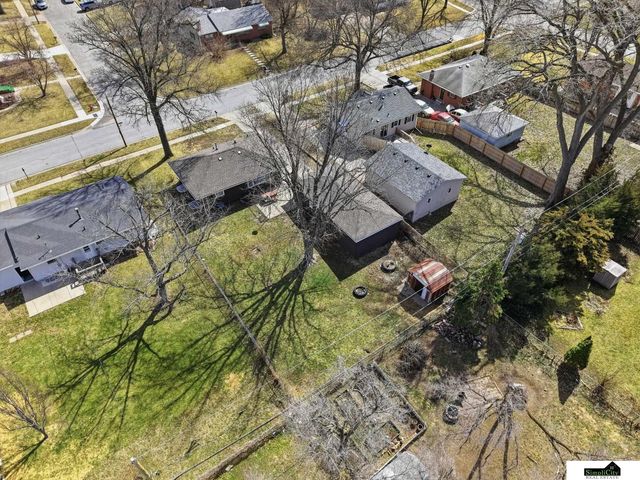 201 S 53rd Street, Lincoln, NE 68510