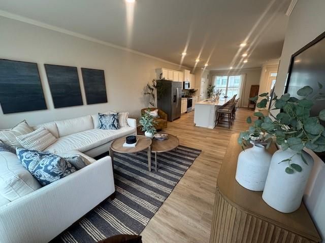 6724 Leigh Street, Flowery Branch, GA 30542