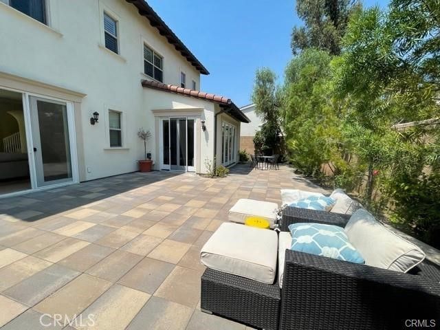 61 Harrison, Irvine, CA 92618