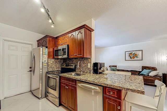 2600 S OCEAN Drive S102, Hollywood, FL 33019