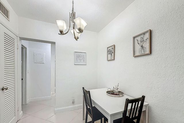 2600 S OCEAN Drive S102, Hollywood, FL 33019