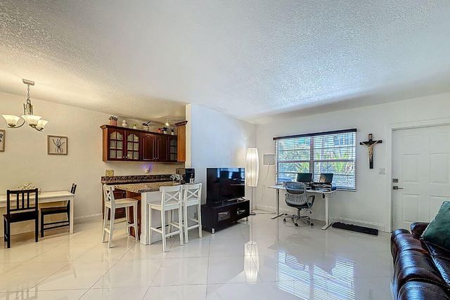 2600 S OCEAN Drive S102, Hollywood, FL 33019