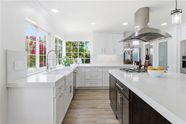 22231 Stillwater, Mission Viejo, CA 92692