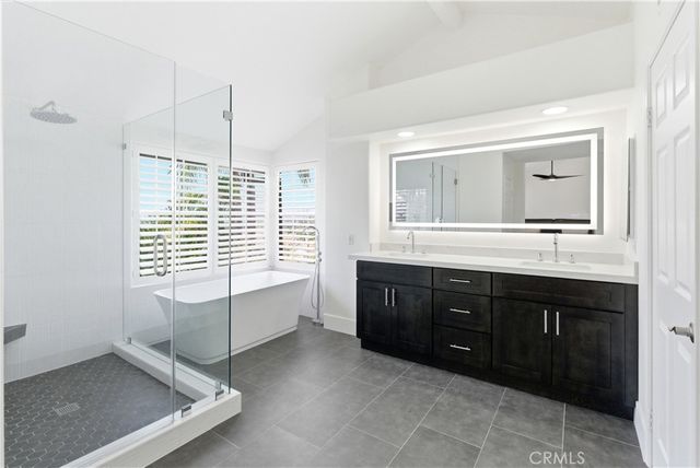 22231 Stillwater, Mission Viejo, CA 92692