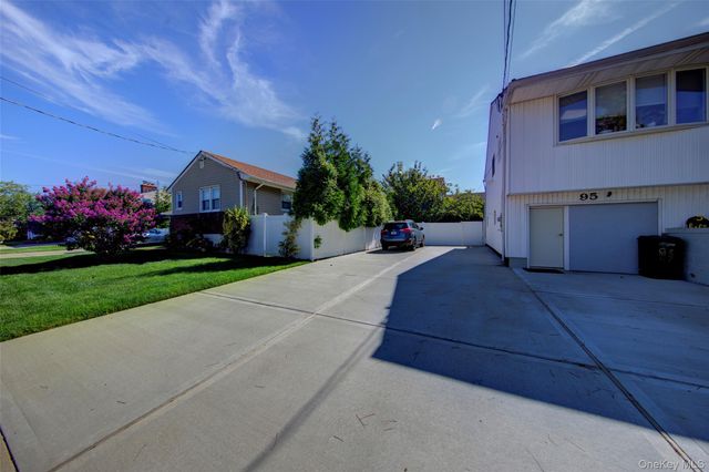 95 Irving Avenue, Freeport, NY 11520