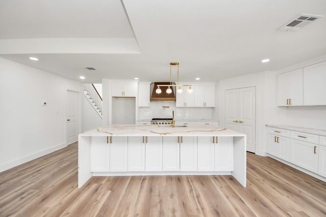 22 Presidio, Montgomery, TX 77356