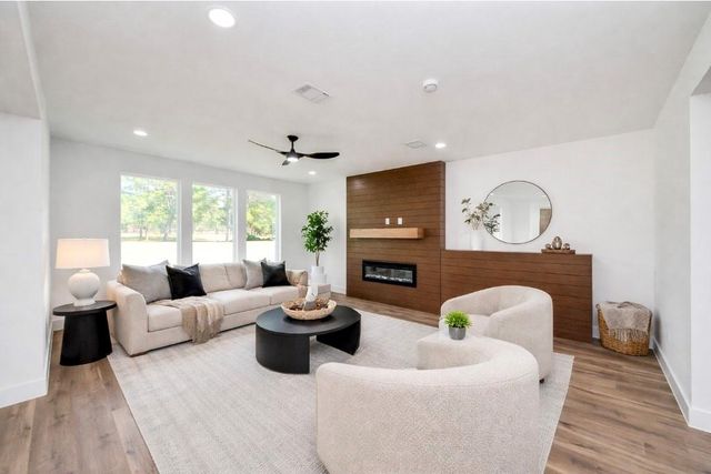 22 Presidio, Montgomery, TX 77356