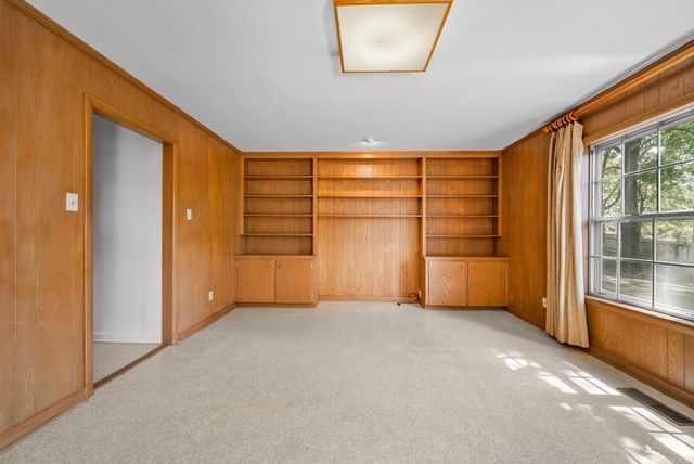 111 Shamrock Drive, Little Rock, AR 72205