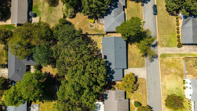 111 Shamrock Drive, Little Rock, AR 72205