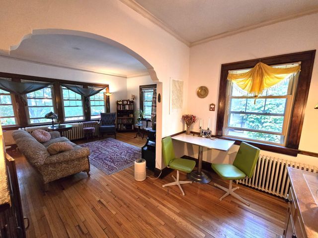 707 SE 5th Street SE, Minneapolis, MN 55414