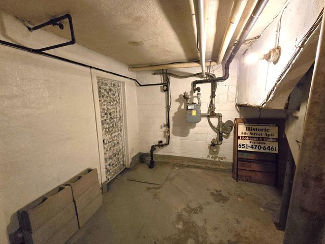 707 SE 5th Street SE, Minneapolis, MN 55414