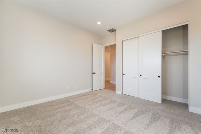 9261 Fountain Creek Court, Las Vegas, NV 89139