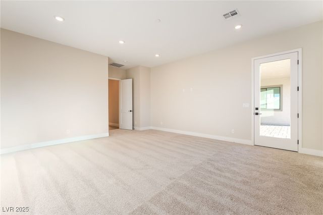 9261 Fountain Creek Court, Las Vegas, NV 89139