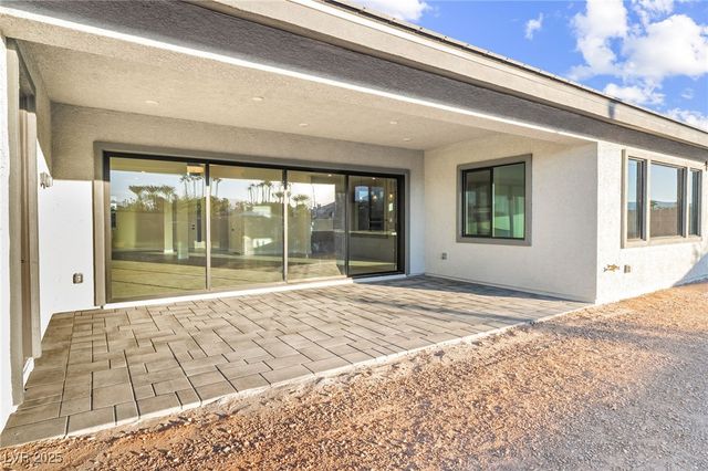 9261 Fountain Creek Court, Las Vegas, NV 89139