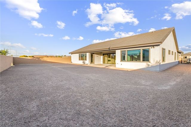 9261 Fountain Creek Court, Las Vegas, NV 89139