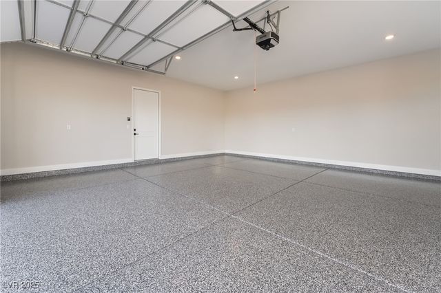 9261 Fountain Creek Court, Las Vegas, NV 89139