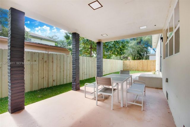 5530 NW 5th Avenue, Miami, FL 33127