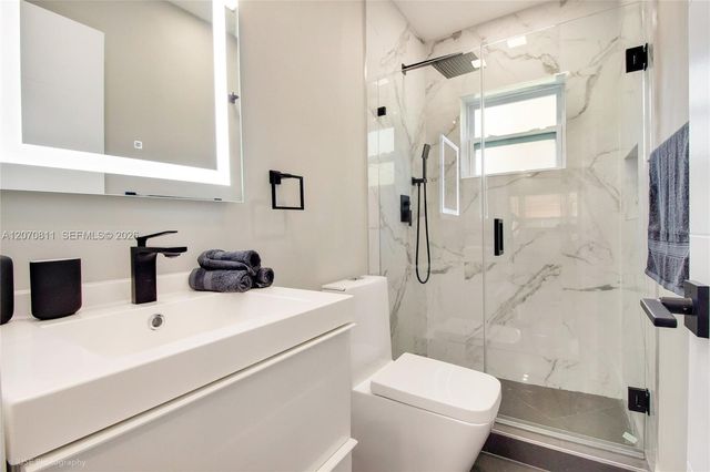 5530 NW 5th Avenue, Miami, FL 33127