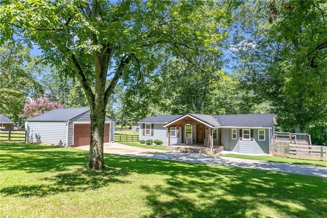 2492 Oak Grove Church Road, Carrollton, GA 30117