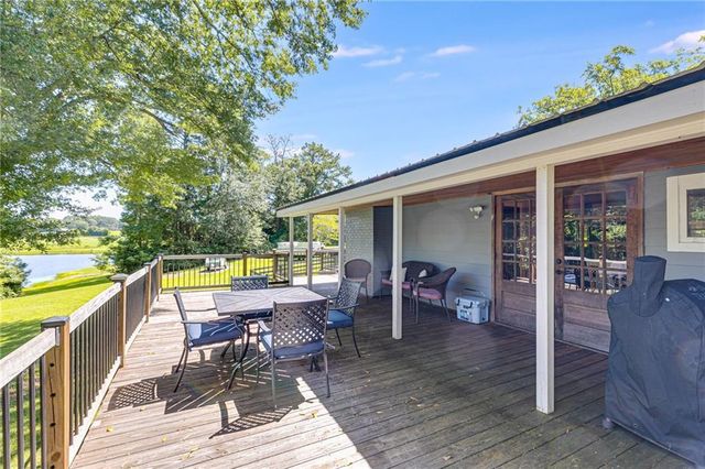 2492 Oak Grove Church Road, Carrollton, GA 30117