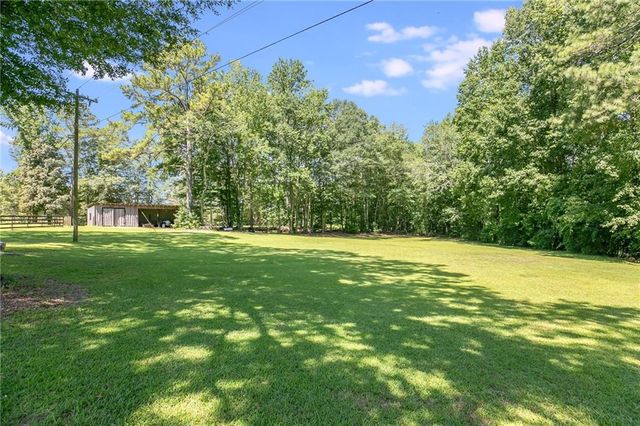 2492 Oak Grove Church Road, Carrollton, GA 30117