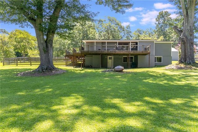 2492 Oak Grove Church Road, Carrollton, GA 30117