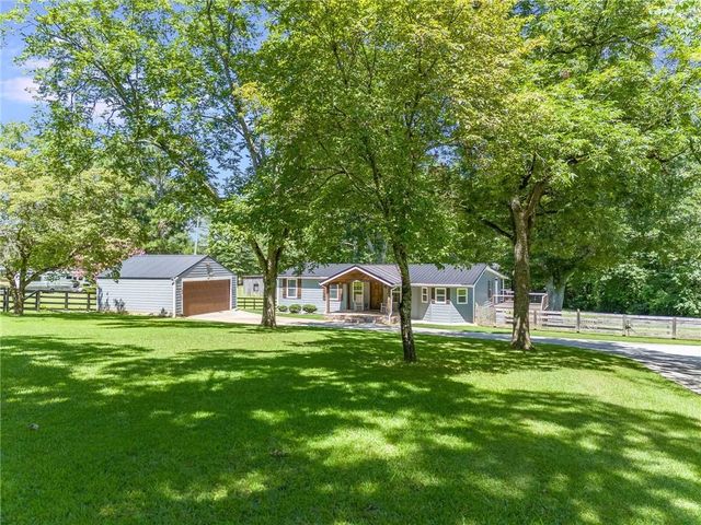 2492 Oak Grove Church Road, Carrollton, GA 30117