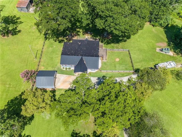 2492 Oak Grove Church Road, Carrollton, GA 30117