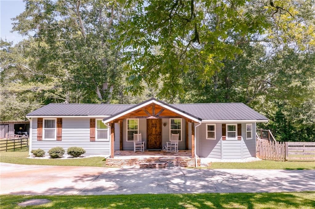 2492 Oak Grove Church Road, Carrollton, GA 30117