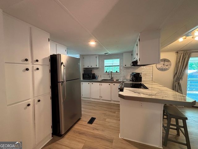 672 Foxglove Drive, Sparta, GA 31087