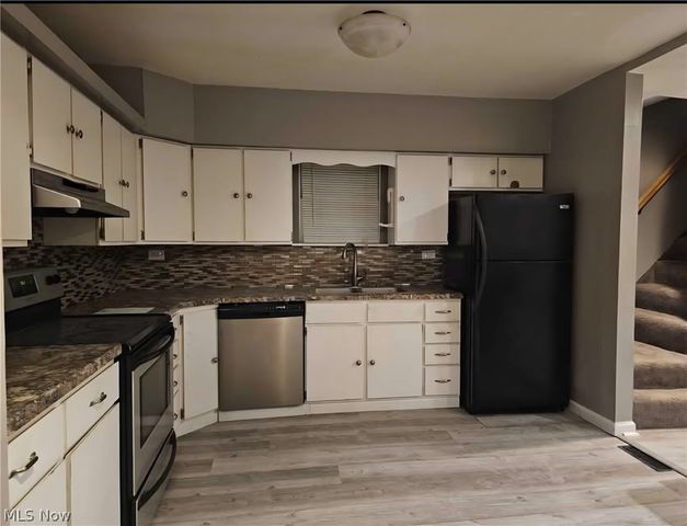 43 S Brockway Avenue, Youngstown, OH 44509