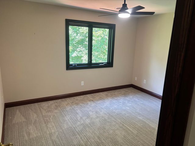 239 Crabapple Lane, Valparaiso, IN 46383
