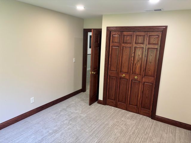 239 Crabapple Lane, Valparaiso, IN 46383