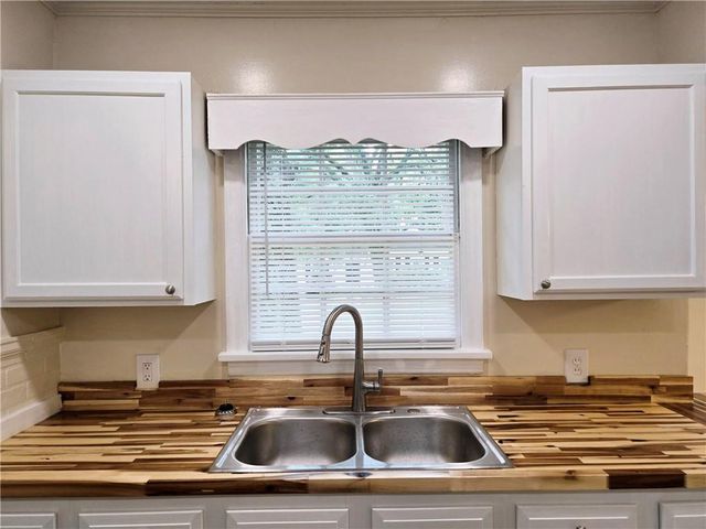 2713 Briley Street, Mobile, AL 36606