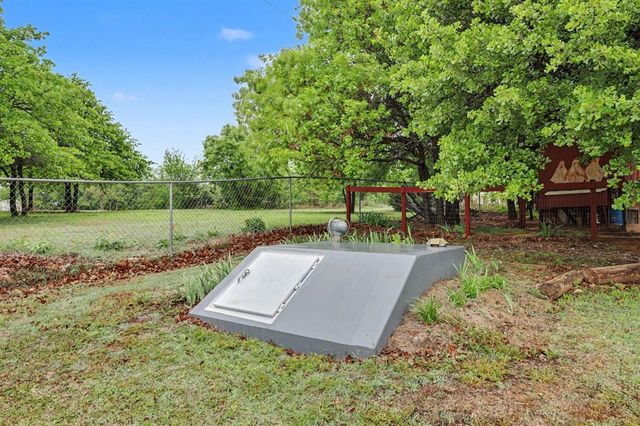 3800 Old Country Circle, Edmond, OK 73034