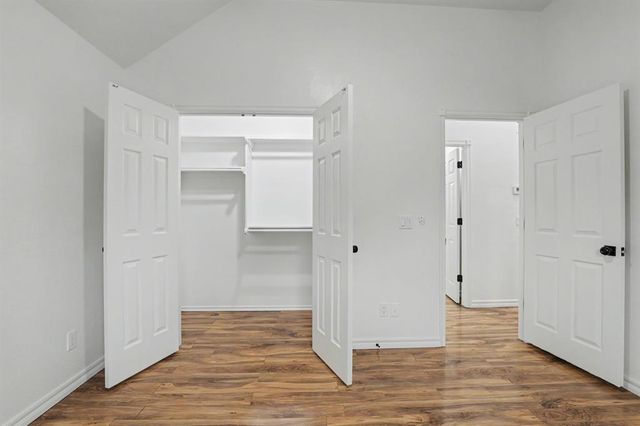 3800 Old Country Circle, Edmond, OK 73034