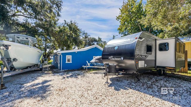 17628 State Highway 180, Gulf Shores, AL 36542