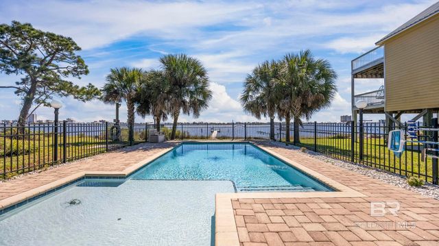 17628 State Highway 180, Gulf Shores, AL 36542