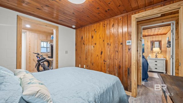 17628 State Highway 180, Gulf Shores, AL 36542