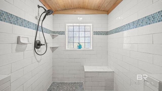 17628 State Highway 180, Gulf Shores, AL 36542