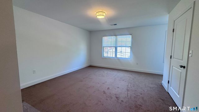 44 Mettler Street B, Woodbridge, CT 06525