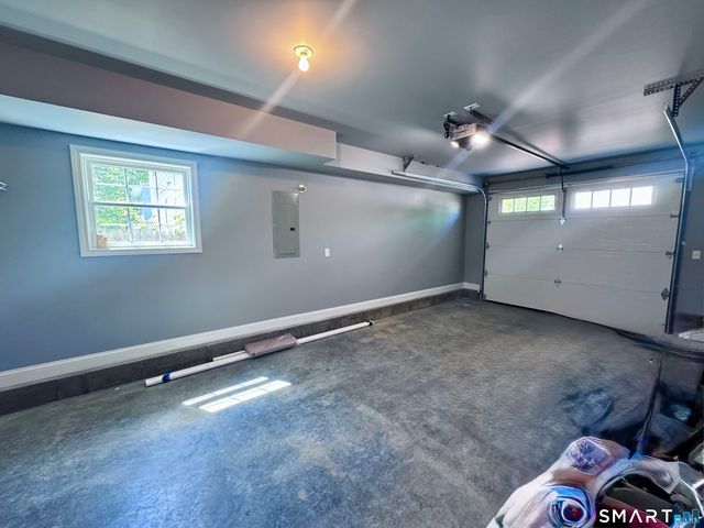 44 Mettler Street B, Woodbridge, CT 06525