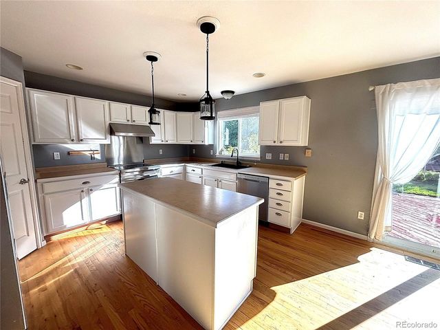 13328 Columbine Cir, Thornton, CO 80241