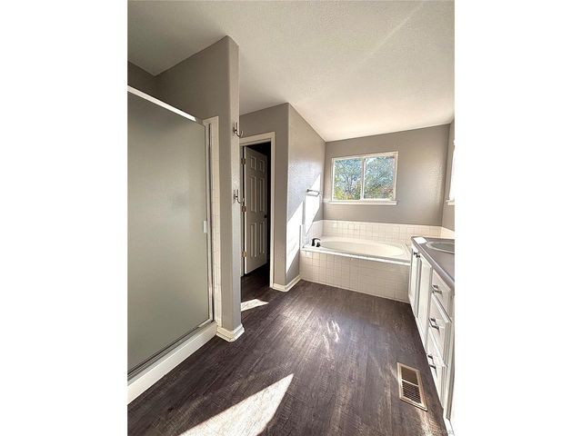 13328 Columbine Cir, Thornton, CO 80241
