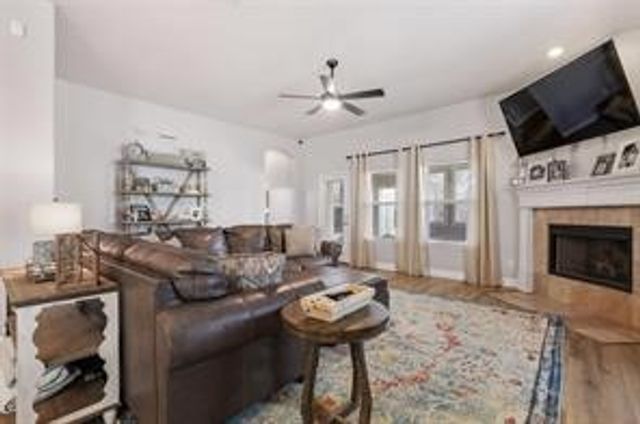 1305 STONE MOUNTAIN Parkway, Savannah, TX 76227