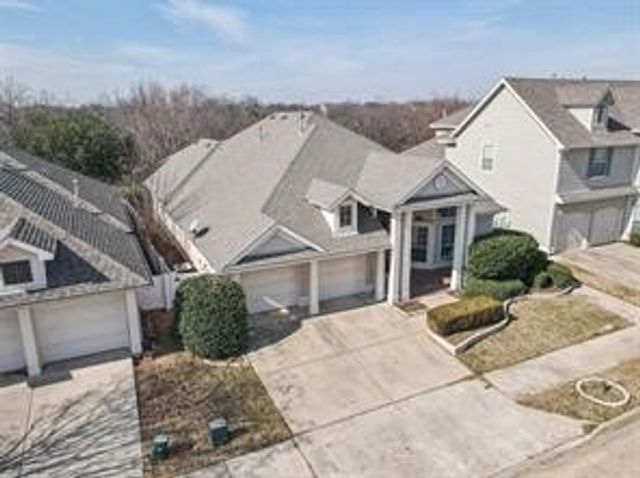 1305 STONE MOUNTAIN Parkway, Savannah, TX 76227